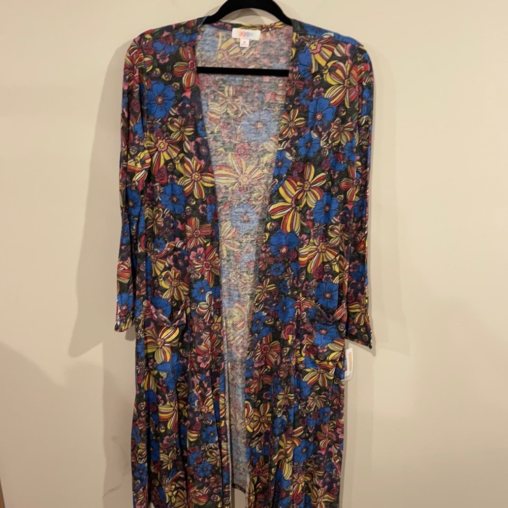 Lularoe Sarah duster cardigan size Medium.
